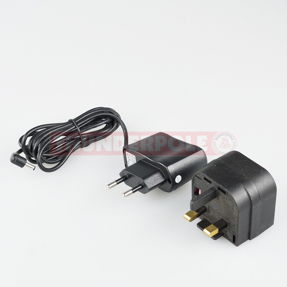 K-PO Panther / Lafayatte Urano Mains Charger