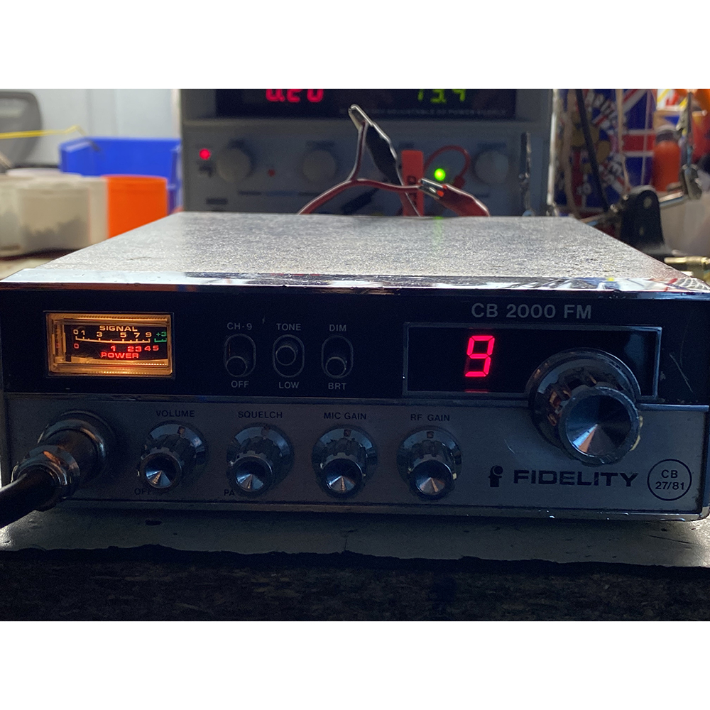 Fidelity CB 2000 FM